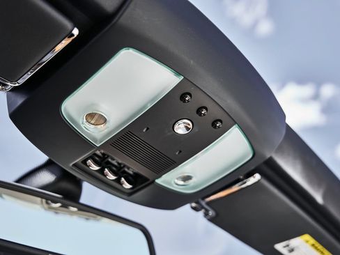Used 2009 Rolls-Royce Phantom Drophead Coupe RWD image 81