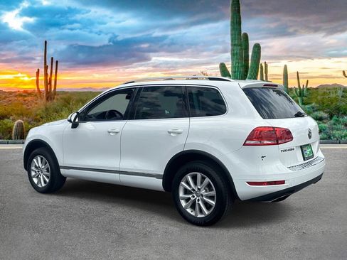 Used 2013 Volkswagen Touareg Sport AWD/4WD image 5