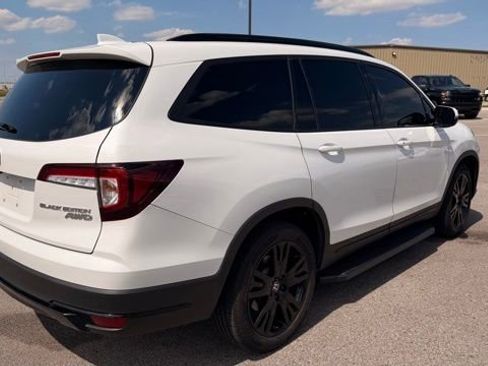 Used 2021 Honda Pilot Black Edition image 6