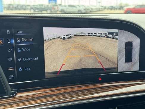 Used 2021 Cadillac Escalade Premium Luxury w/ Driver Assist Tech Package image 38