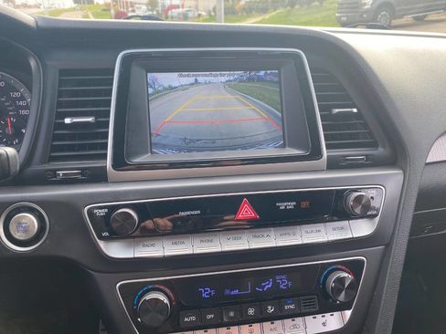 Used 2019 Hyundai Sonata Sport image 19