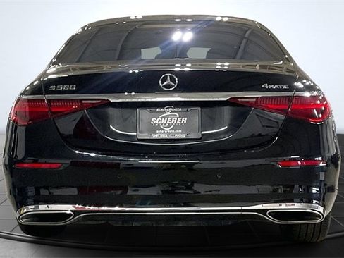 Used 2022 Mercedes-Benz S 580 S 580 image 4