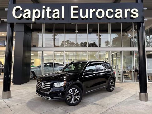 Certified 2025 Mercedes-Benz GLB 250 image 1