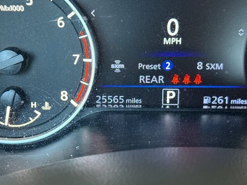 Used 2025 Nissan Altima 2.5 SV FWD image 24