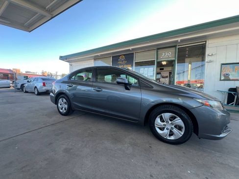 Used 2013 Honda Civic LX image 13