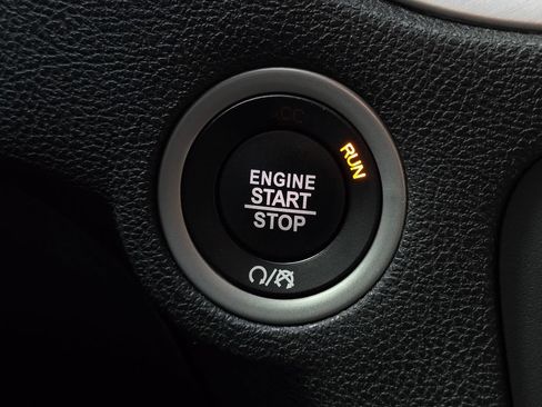 Used 2019 Dodge Charger SXT RWD image 30