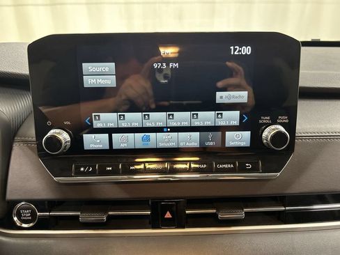 Used 2024 Mitsubishi Outlander SE AWD/4WD image 14