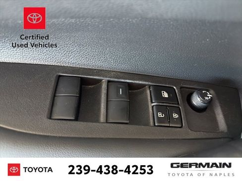Certified 2023 Toyota Corolla SE FWD image 19