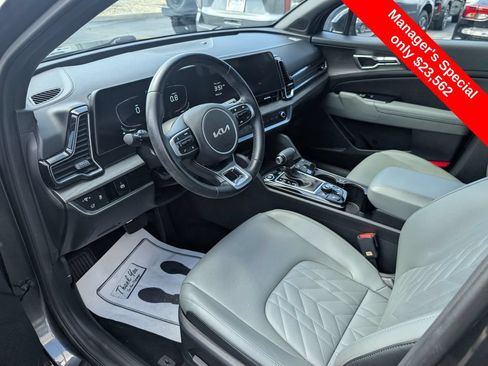 Used 2023 Kia Sportage X-Line w/ X-Line Premium Package AWD/4WD image 12