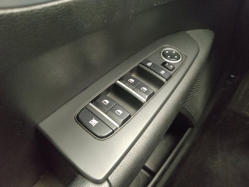 Used 2023 Kia Forte LXS w/ LXS Technology Package FWD image 27