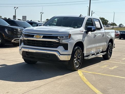 New 2026 Chevrolet Silverado 1500 LT AWD/4WD image 14