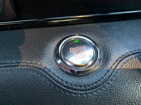 Used 2024 Lincoln Navigator Reserve image 25