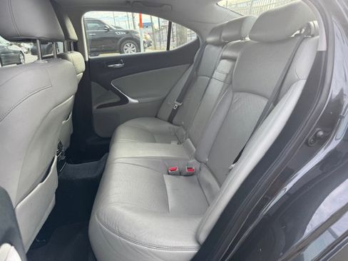 Used 2006 Lexus IS 250 AWD image 14