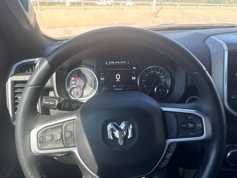 Used 2023 RAM 1500 Big Horn AWD/4WD image 11