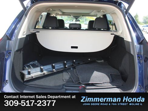 Used 2024 Nissan Rogue SV w/ SV Premium Package AWD/4WD image 6