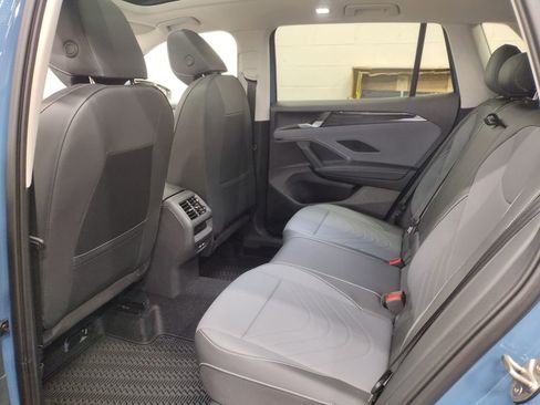 New 2026 Volkswagen Tiguan SE image 26