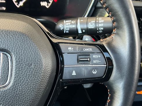 Used 2025 Honda CR-V Sport Touring image 28