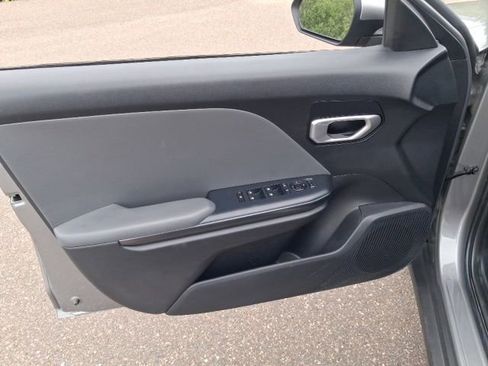 Used 2025 Kia K4 FWD image 20