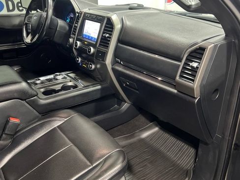 Used 2021 Ford Expedition Max XLT AWD/4WD image 19