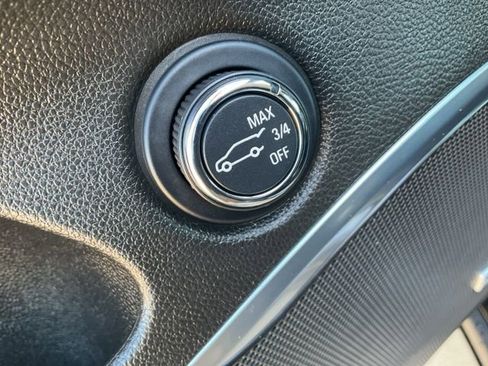 Used 2021 Buick Enclave Avenir image 6