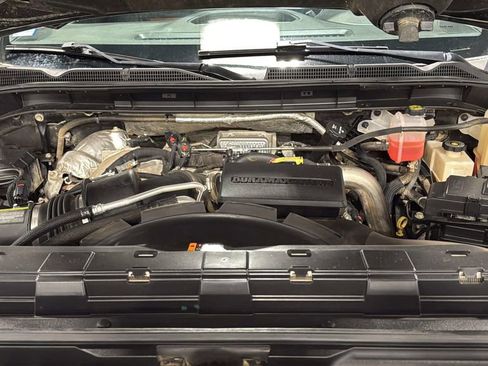 Used 2022 GMC Sierra 3500 AT4 w/ Gooseneck/5TH Wheel Package AWD/4WD image 35