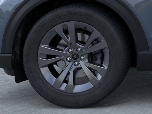 New 2026 Ford Explorer Active w/ Active Comfort Package image 19