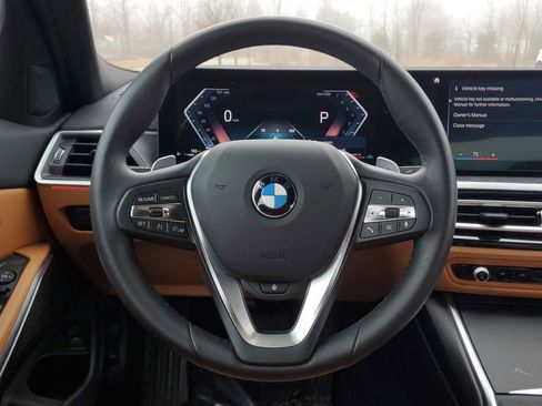 Used 2023 BMW 330i xDrive Sedan w/ Convenience Package image 27