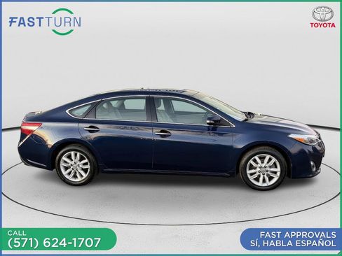 Used 2013 Toyota Avalon XLE image 7
