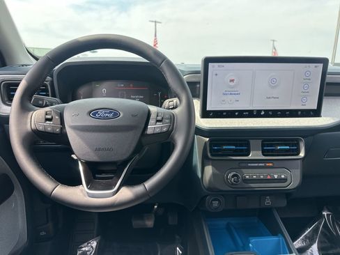 New 2025 Ford Maverick XLT w/ XLT Luxury Package image 6
