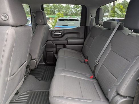 Used 2024 Chevrolet Silverado 1500 Custom w/ Turbomax Blackout Package image 13