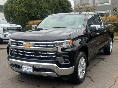 New 2026 Chevrolet Silverado 1500 LTZ w/ LTZ Premium Package AWD/4WD image 3