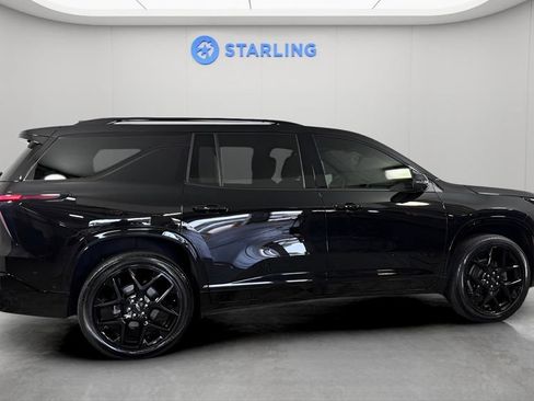 Certified 2024 Chevrolet Traverse RS FWD image 10
