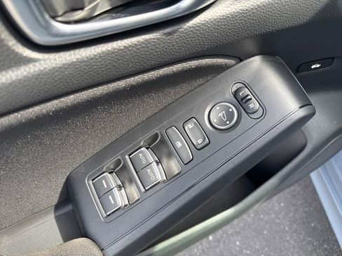 Used 2023 Honda Civic Sport image 10