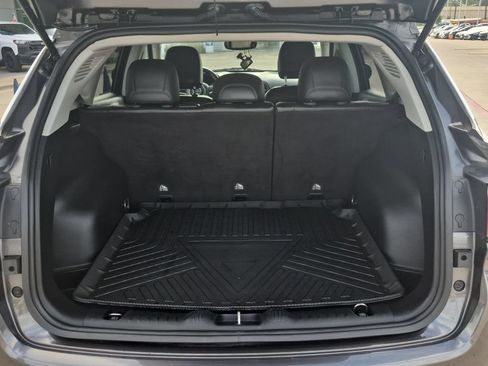 Used 2018 Jeep Compass Latitude w/ Popular Equipment Group AWD/4WD image 22