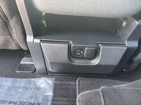 Used 2021 Ford F150 XLT w/ Equipment Group 302A High image 19