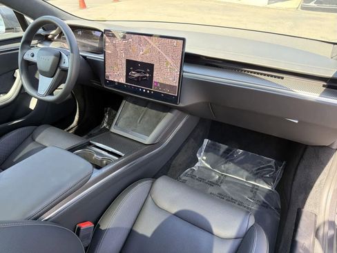 Used 2023 Tesla Model S Plaid image 36
