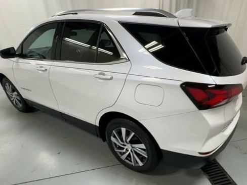 Used 2022 Chevrolet Equinox Premier AWD/4WD image 6