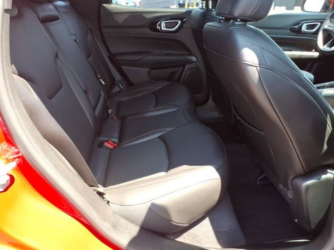 Used 2022 Jeep Compass Limited AWD/4WD image 26