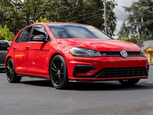 Used 2019 Volkswagen Golf R 4-Door AWD/4WD image 2