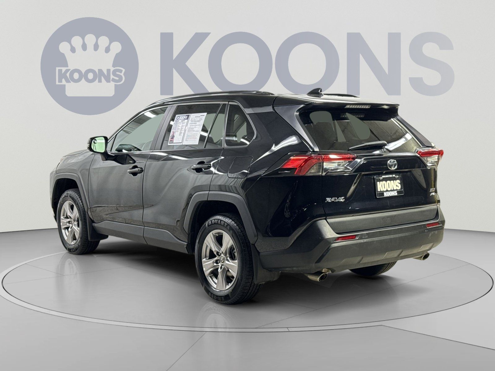 Used 2023 Toyota RAV4 XLE w/ Convenience Package AWD/4WD image 18