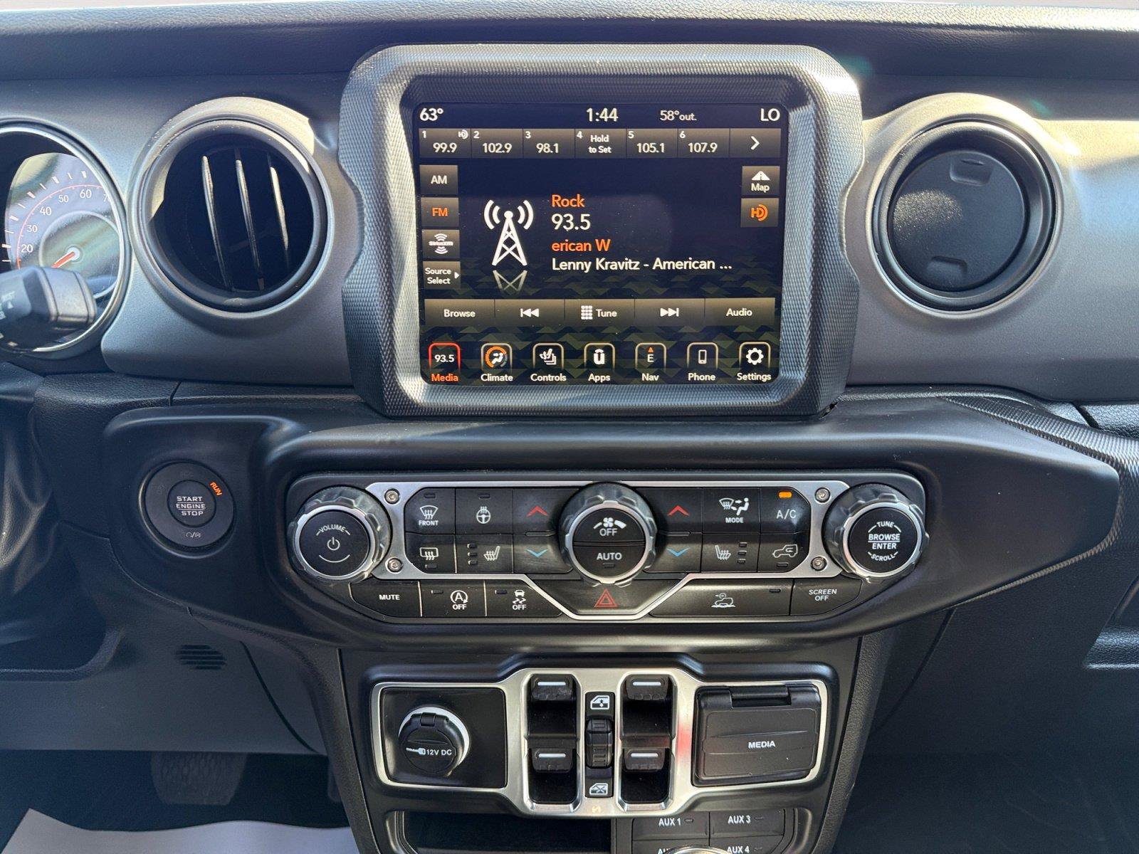 Used 2023 Jeep Wrangler Unlimited Sport AWD/4WD image 14