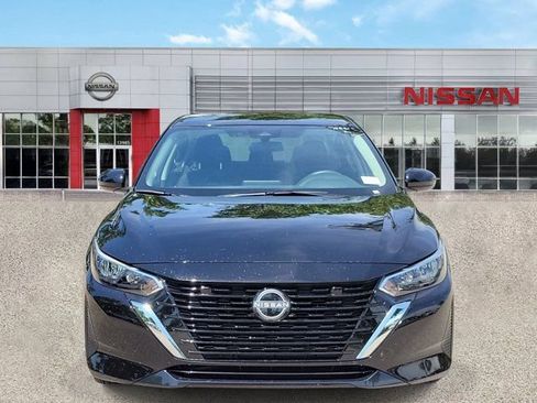 Certified 2025 Nissan Sentra S FWD image 7