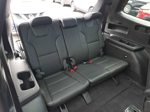 Used 2024 Kia Telluride SX Prestige X-Pro AWD/4WD image 17
