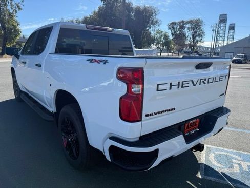 New 2026 Chevrolet Silverado 1500 RST w/ Redline Edition AWD/4WD image 8