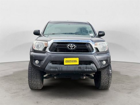 Used 2015 Toyota Tacoma 4x4 Double Cab w/ SR5 Package image 5