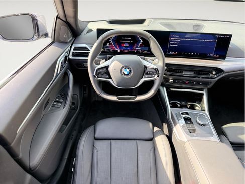 Used 2025 BMW 430i xDrive w/ Premium Package image 25