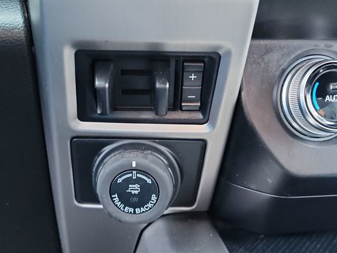 Used 2020 Ford F350 Platinum image 28