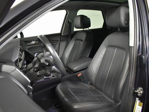 Used 2018 Audi Q5 2.0T Premium Plus w/ Premium Plus Package image 10