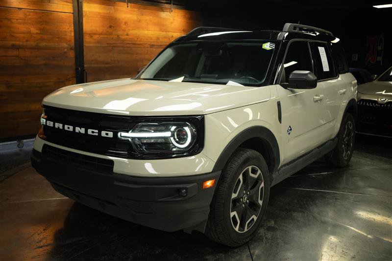 Used 2024 Ford Bronco Sport Outer Banks AWD/4WD image 2