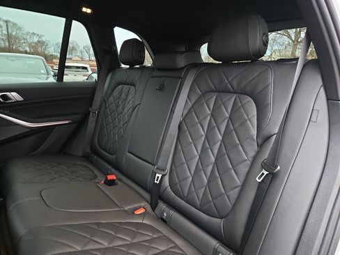 New 2026 BMW X5 xDrive40i w/ M Sport Package image 5